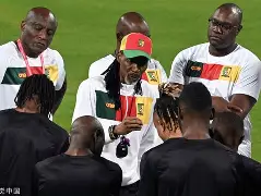 官方在线-多特蒙德球员集体训练,备战下一场比赛结果